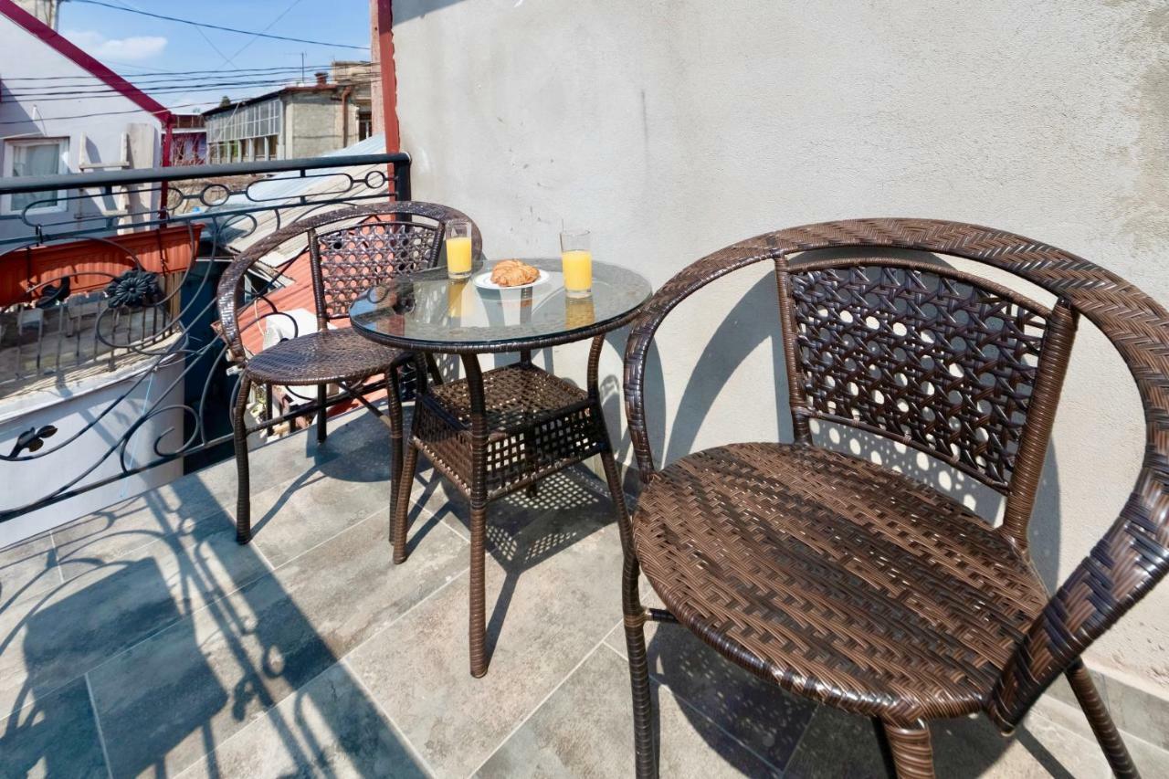 Q&B Hotel Tbilisi Eksteriør billede